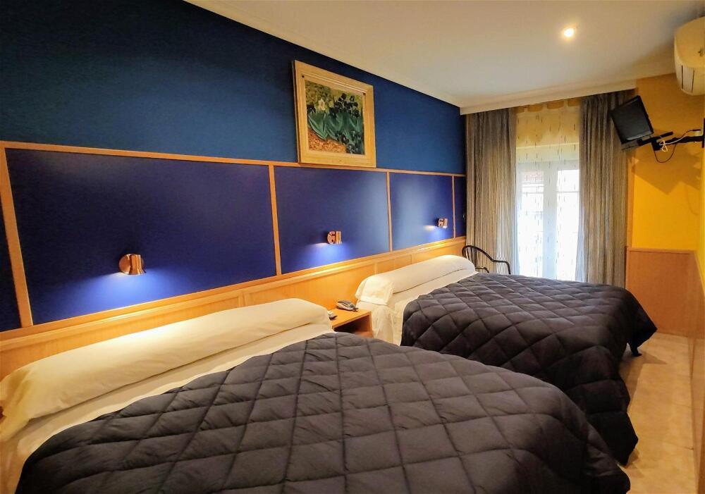 Foto de una habitación de Trípolis Toledo