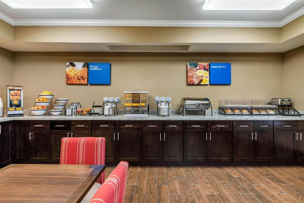 Foto general de Hotel Comfort Inn &amp;amp; Suites Sacramento - University Area