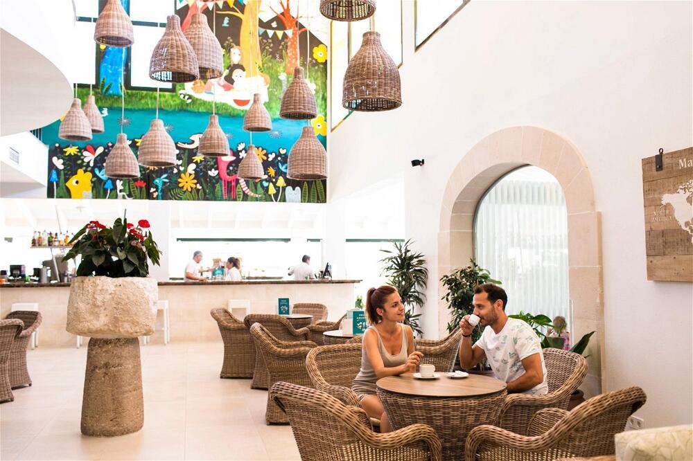 Foto general de Hotel Royal Son Bou Family Club