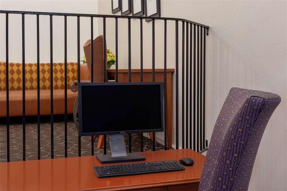 Foto de una habitación de Hotel Travelodge Inn &amp;amp; Suites by Wyndham Anaheim on Disneyland Dr