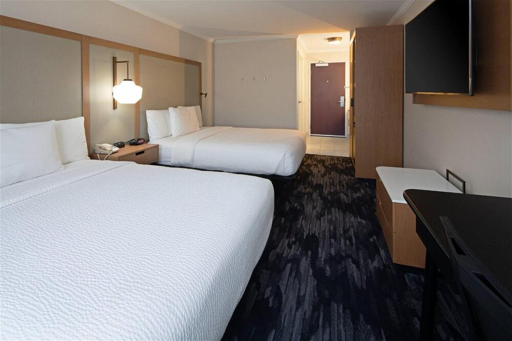 Foto de una habitación de Hotel Fairfield by Marriott Inn &amp;amp; Suites Seattle Sea-Tac Airport
