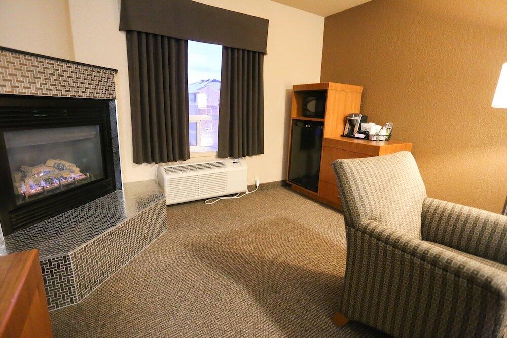 Foto de una habitación de Hotel Days Inn by Wyndham Calgary Airport
