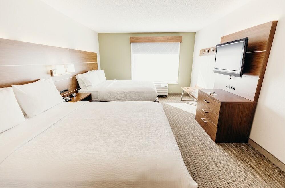 Foto de una habitación de Holiday Inn Express Atlanta - Northeast I-85 - Clairmont Road, an IHG Hotel