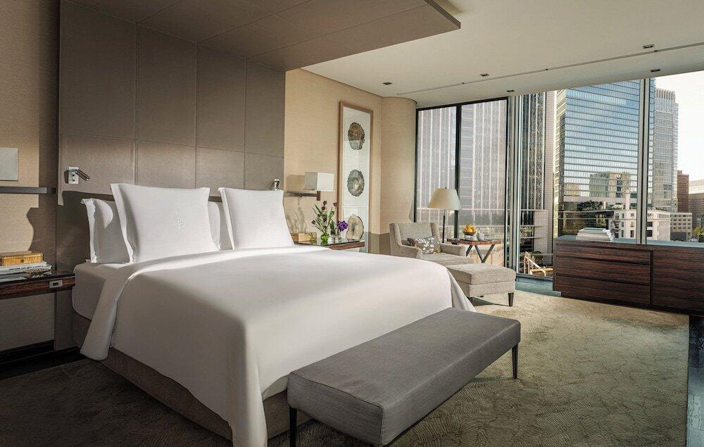 Foto de una habitación de Four Seasons Hotel Tokyo at Marunouchi