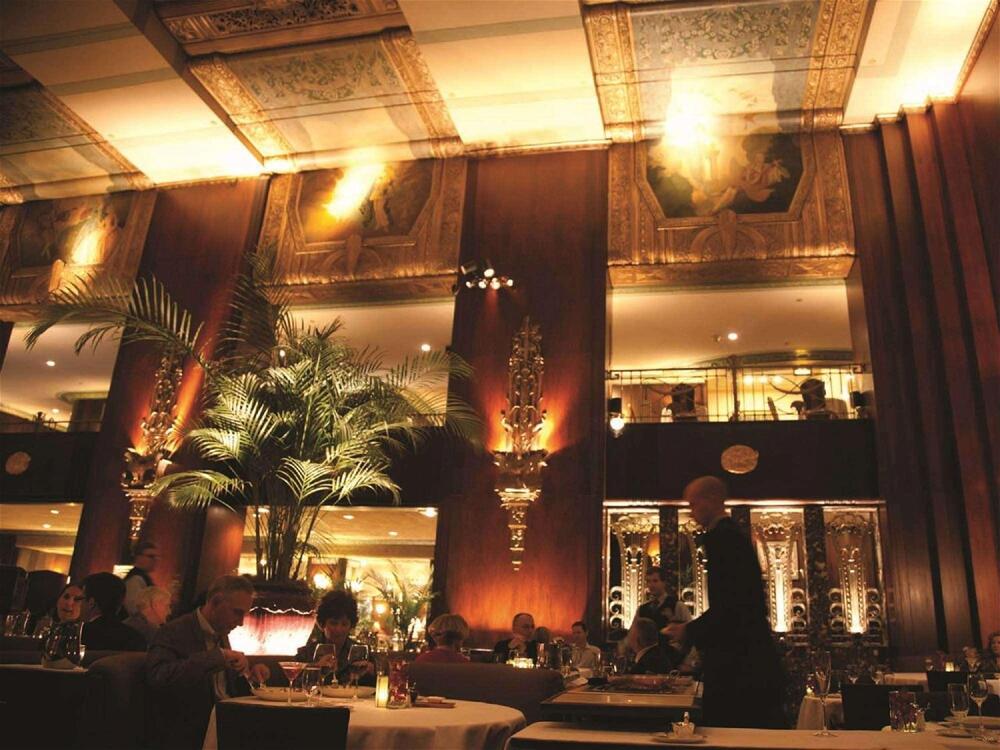 Foto de restauración de Hotel Hilton Cincinnati Netherland Plaza