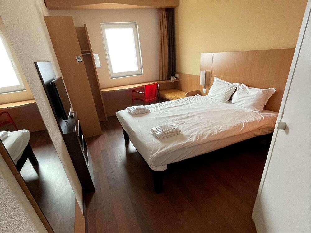 Foto de una habitación de Hotel Ibis Sofia Airport