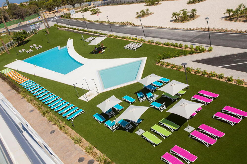 Foto de los servicios de Hotel Four Points by Sheraton Costa Blanca