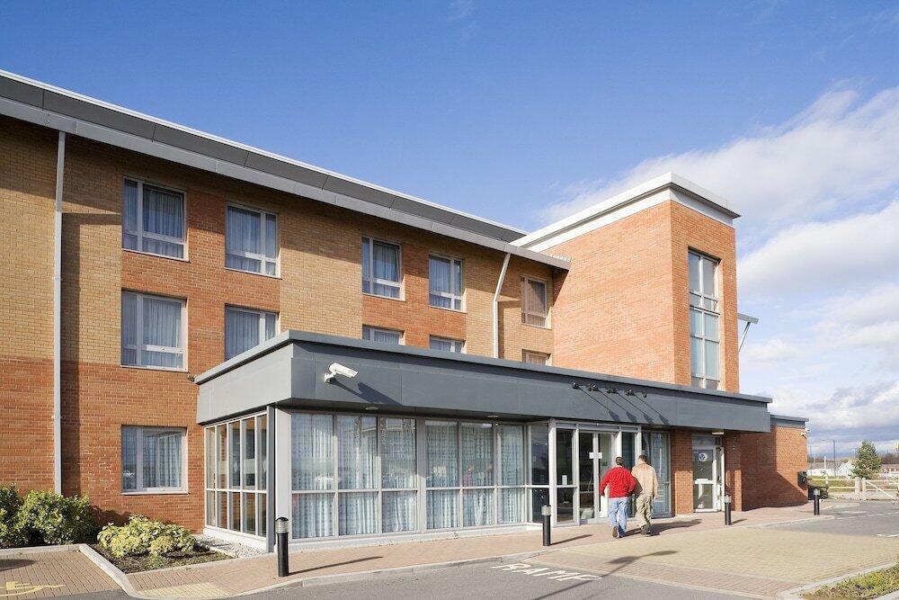 Foto del exterior de Hotel ibis Swansea