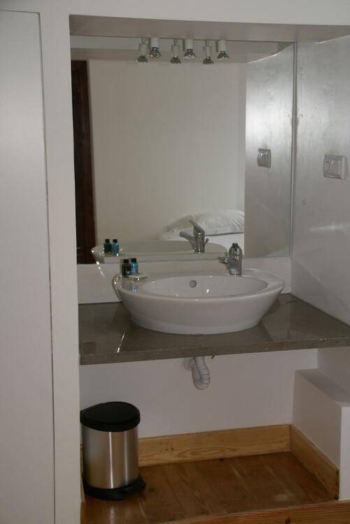 Foto de una habitación de City Stays Cais do Sodré Apartments
