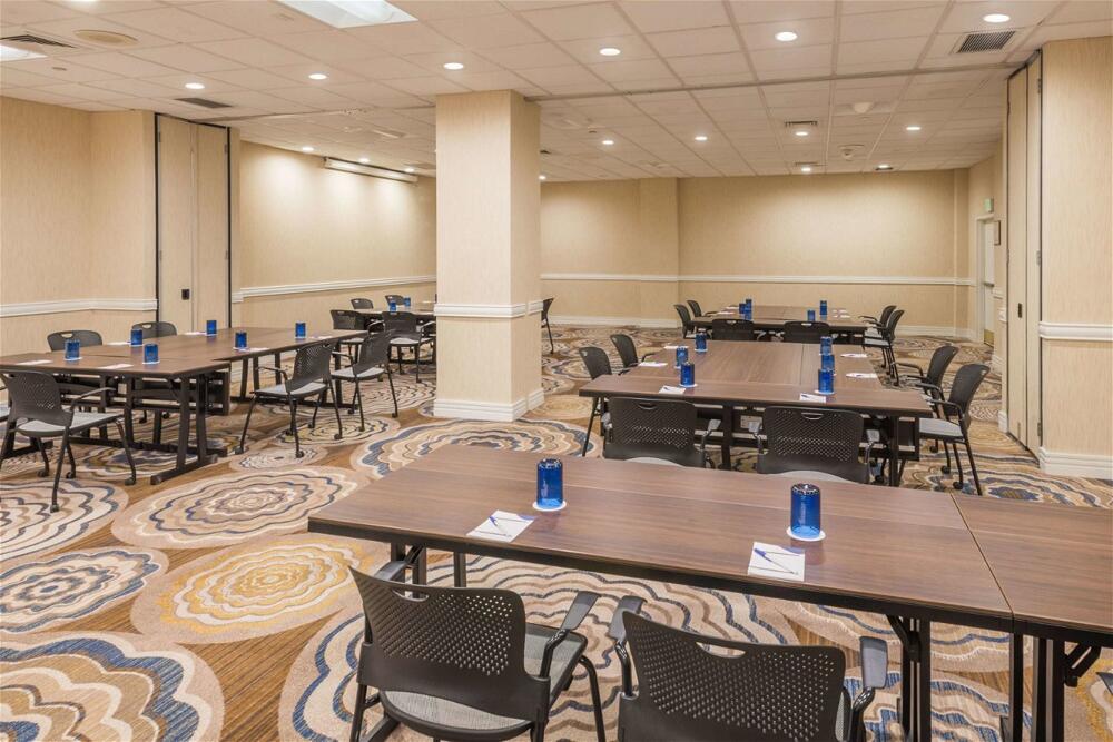 Foto de los servicios de Hotel Sonesta White Plains Downtown