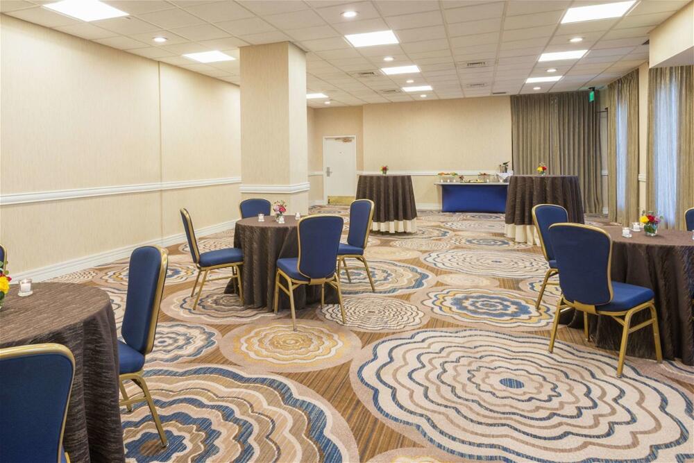 Foto de los servicios de Hotel Sonesta White Plains Downtown