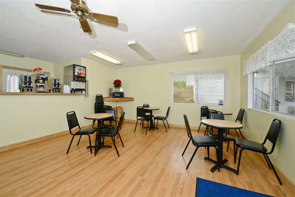 Common areas – Hotel Americas Best Value Inn St. Ignace