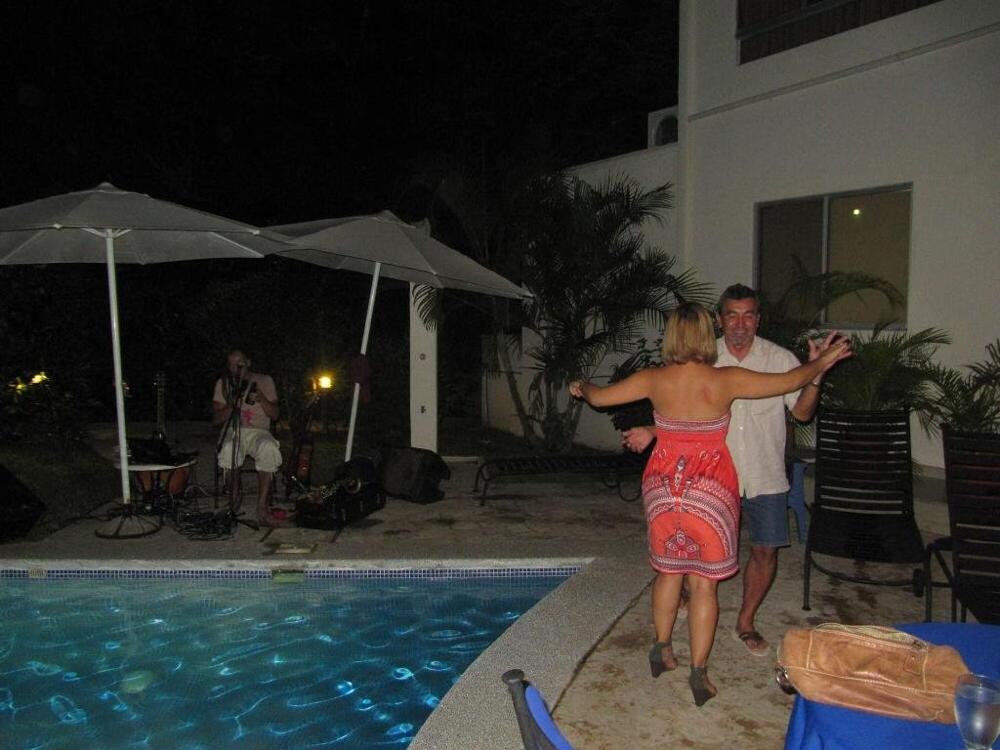Foto de los servicios de The Hideaway Hotel