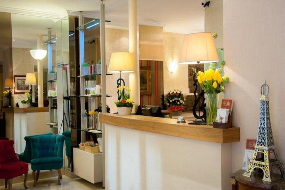 Foto de las zonas nobles de Hotel Eden Montmartre