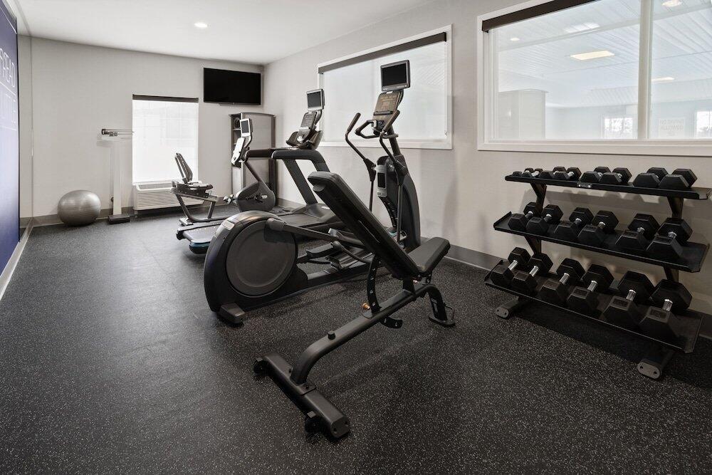 Foto de los servicios de Holiday Inn Express Hotel &amp;amp; Suites Brattleboro, an IHG Hotel