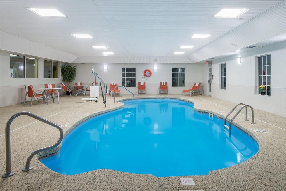 Foto general de Holiday Inn Express Hotel &amp;amp; Suites Brattleboro, an IHG Hotel