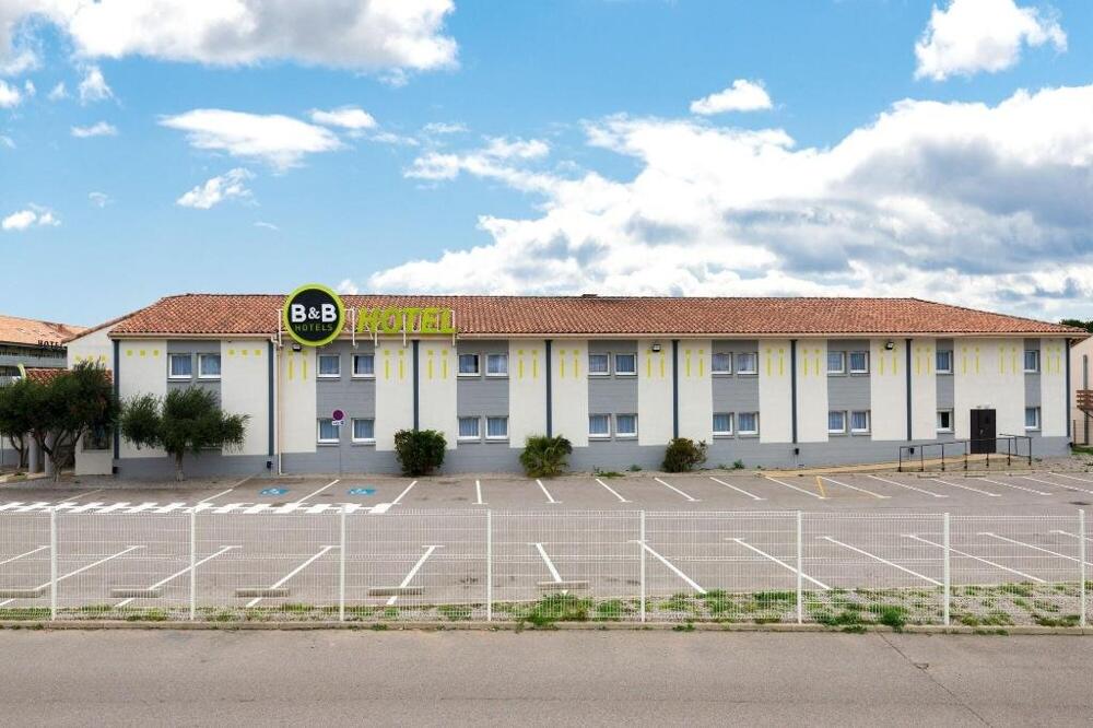 Foto del exterior de B&amp;amp;B HOTEL Narbonne 2