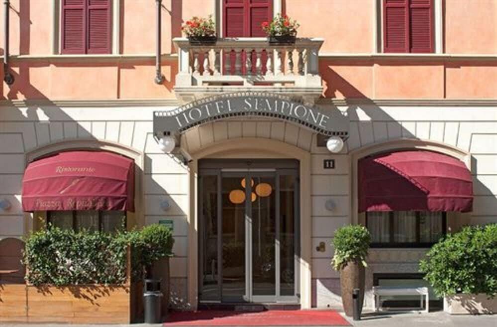 Foto del exterior de Hotel Sempione
