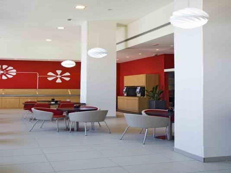Foto general de B&amp;amp;B HOTEL Barcelona Mataro