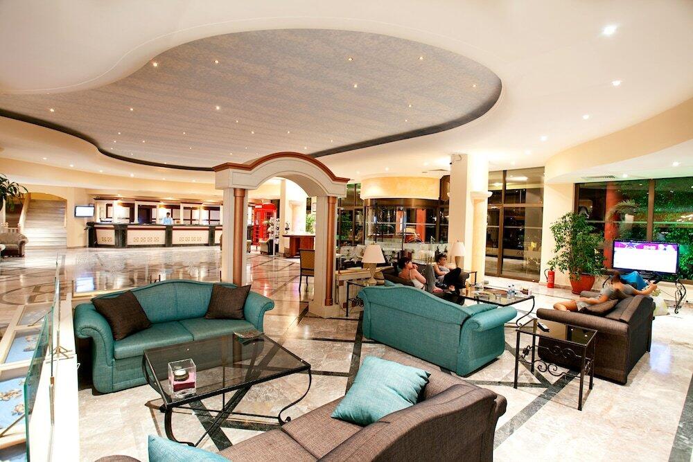 Foto de restauración de Hotel Aqua