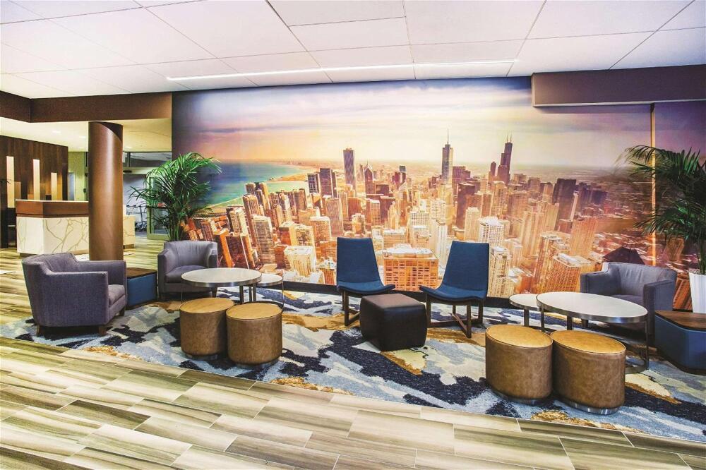 Foto de restauración de Hotel La Quinta by Wyndham Chicago Downtown