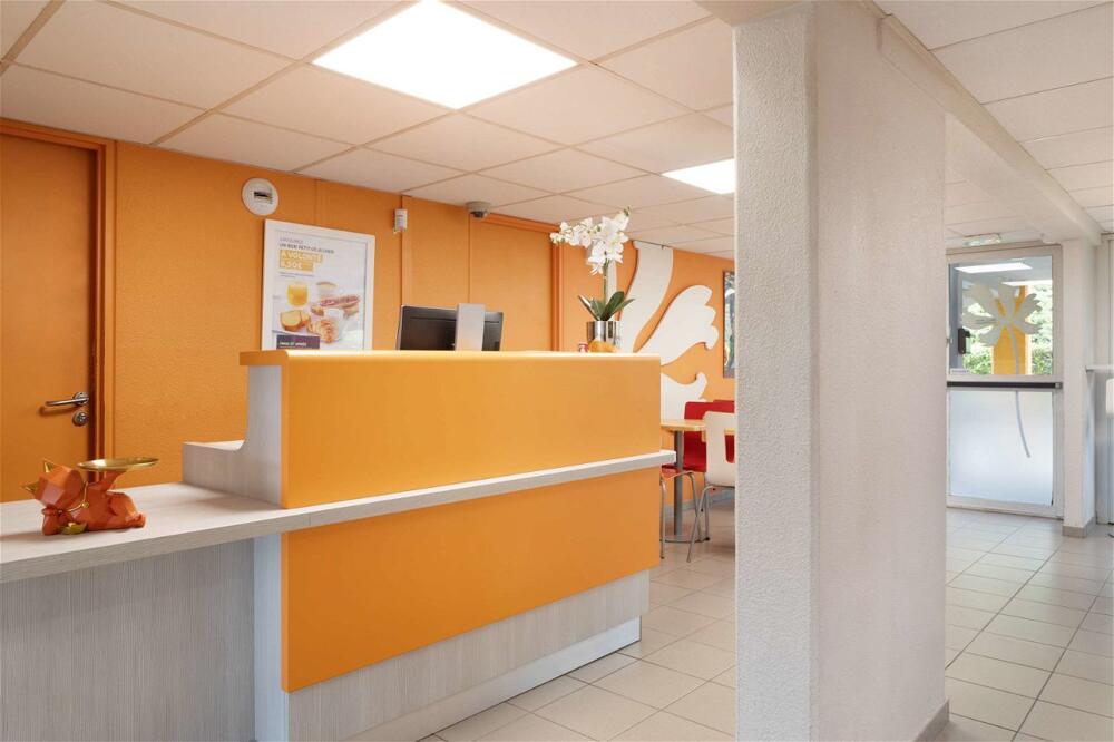 Foto de las zonas nobles de Hotel Première Classe La Ville-Du-Bois