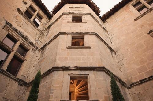 Foto del exterior de Hotel Château Des Ducs De Joyeuse