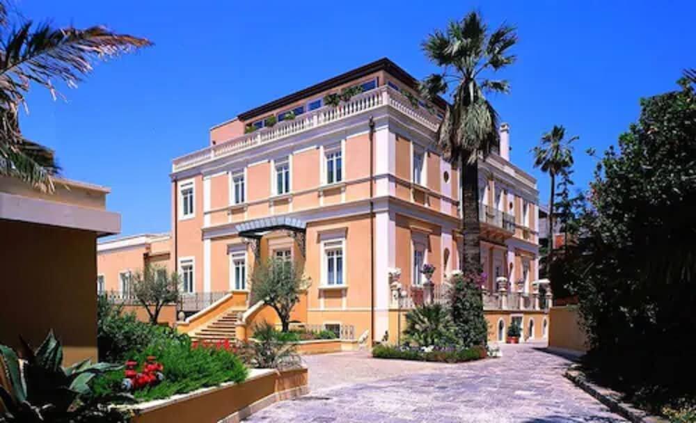 Foto general de Hotel Villa del Bosco