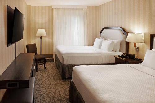 Foto de una habitación de Crowne Plaza Hotel-Niagara Falls/Falls View, an IHG Hotel