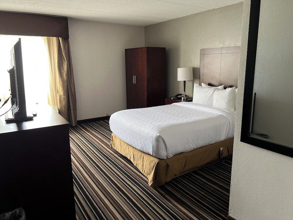 Foto de una habitación de Hotel Wyndham Garden Charlotte Airport Southeast