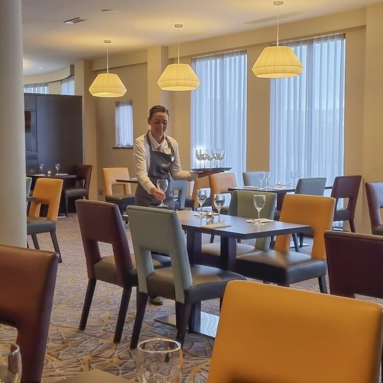 Foto de restauración de Maldron Hotel Derry