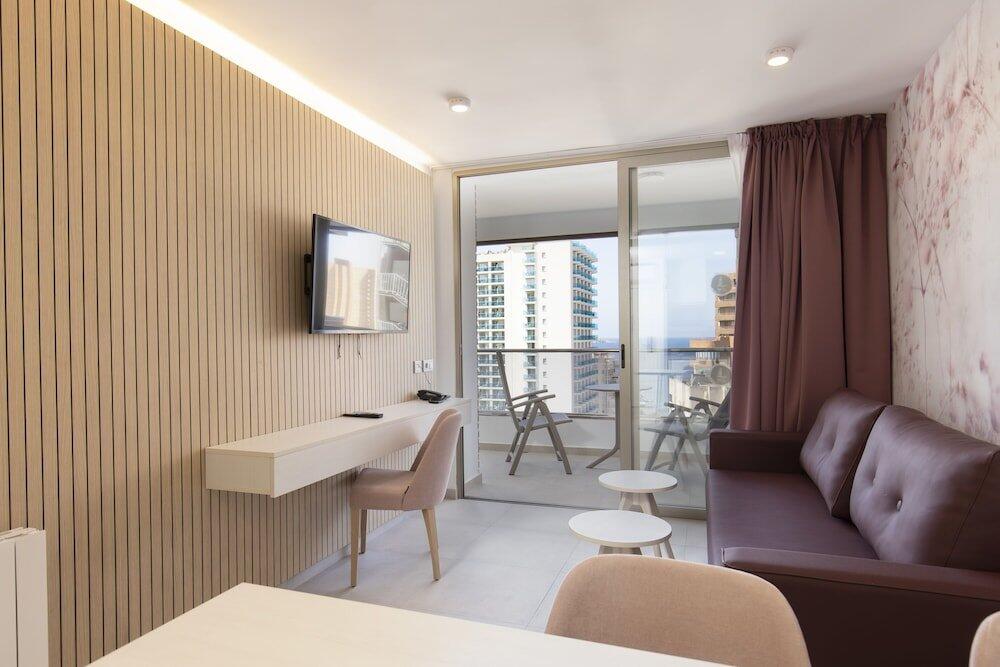 Foto de una habitación de Aparthotel BCL Levante Beach