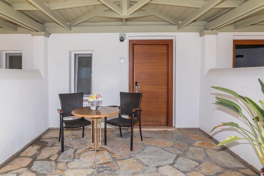 Foto de una habitación de Manastir Hotel &amp;amp; Suites