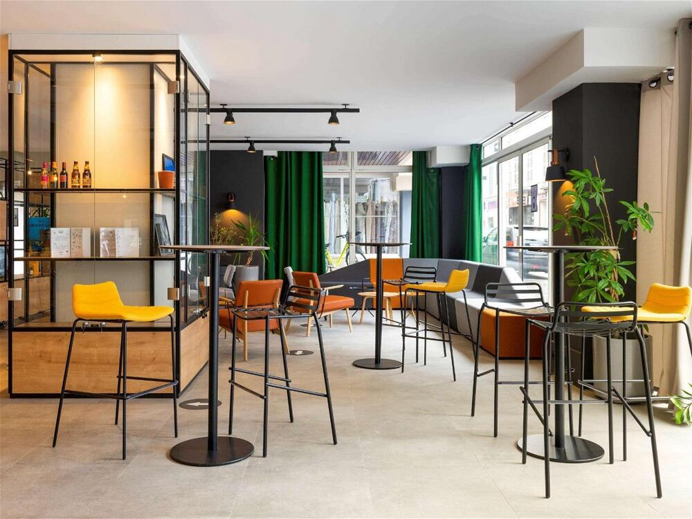 Foto de restauración de Hotel Ibis Pau Centre