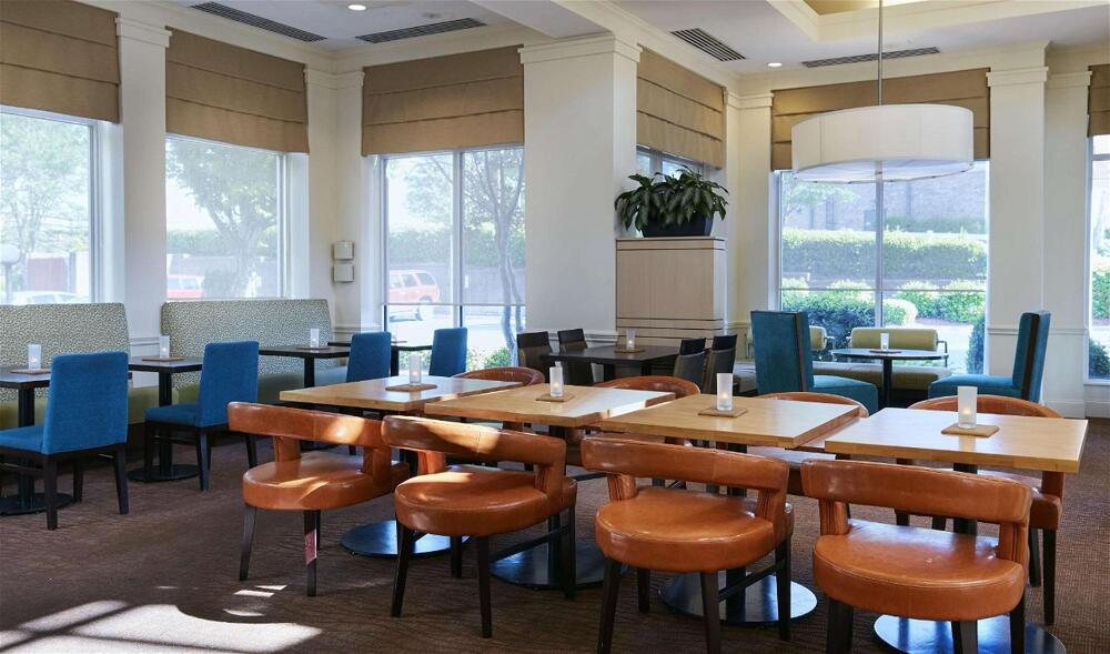 Foto de restauración de Hotel Hilton Garden Inn Charlotte North