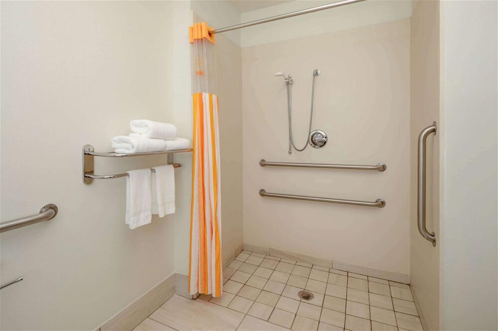 Foto de una habitación de Hotel La Quinta by Wyndham Atlanta Douglasville
