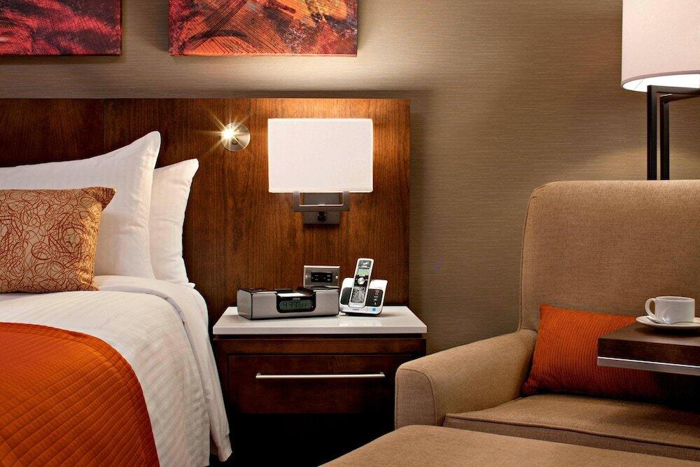 Foto de una habitación de Delta Hotels by Marriott Calgary South