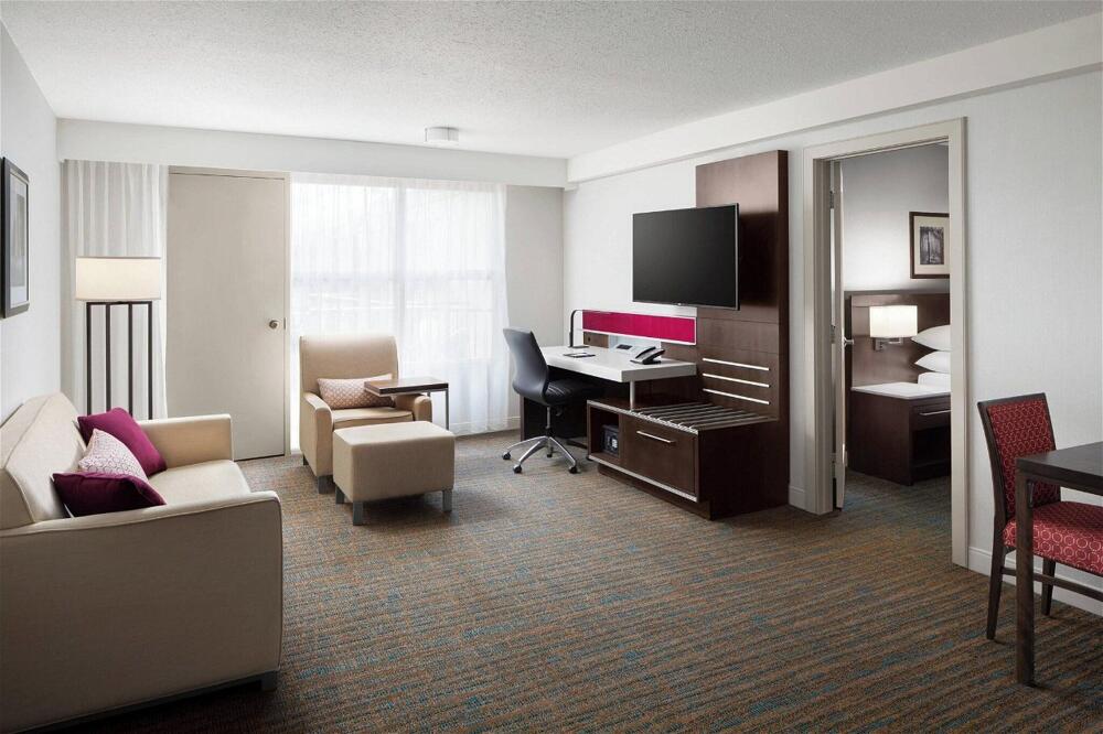 Foto de una habitación de Delta Hotels by Marriott Calgary South