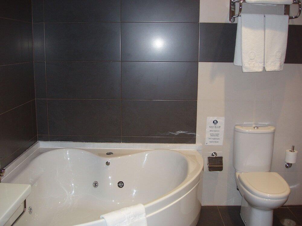 Foto del baño de Hotel 44