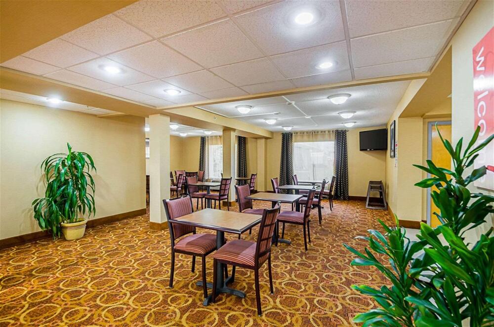 Dining – Hotel Quality Inn &amp;amp; Suites