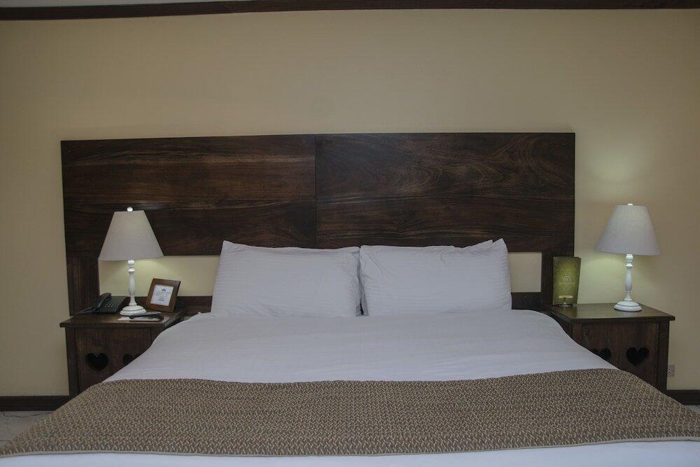 Foto de una habitación de Hotel El Tirol
