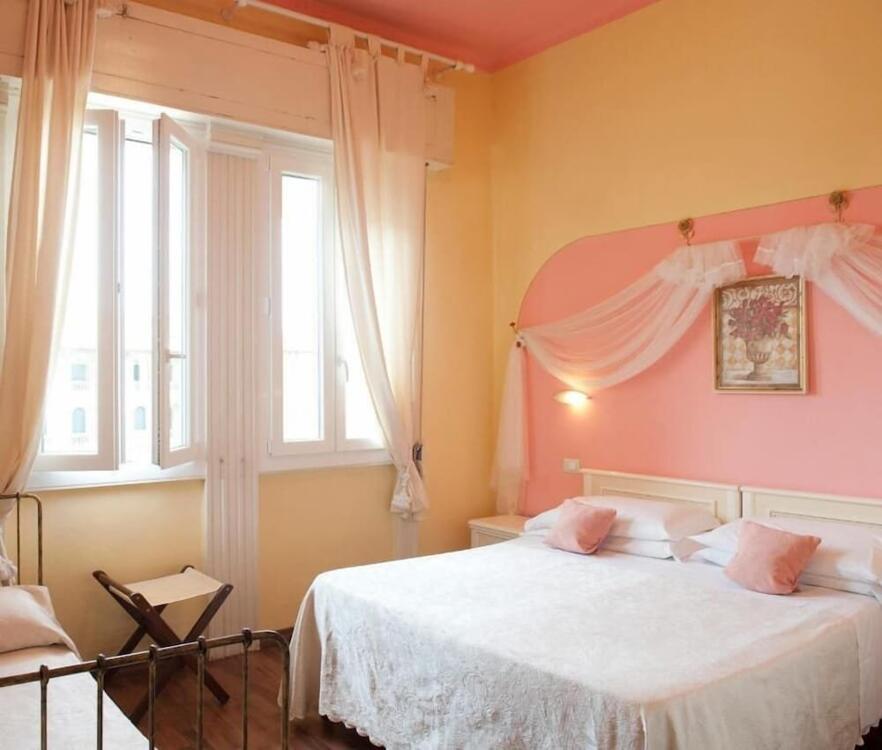 Foto de una habitación de Hotel Marchionni