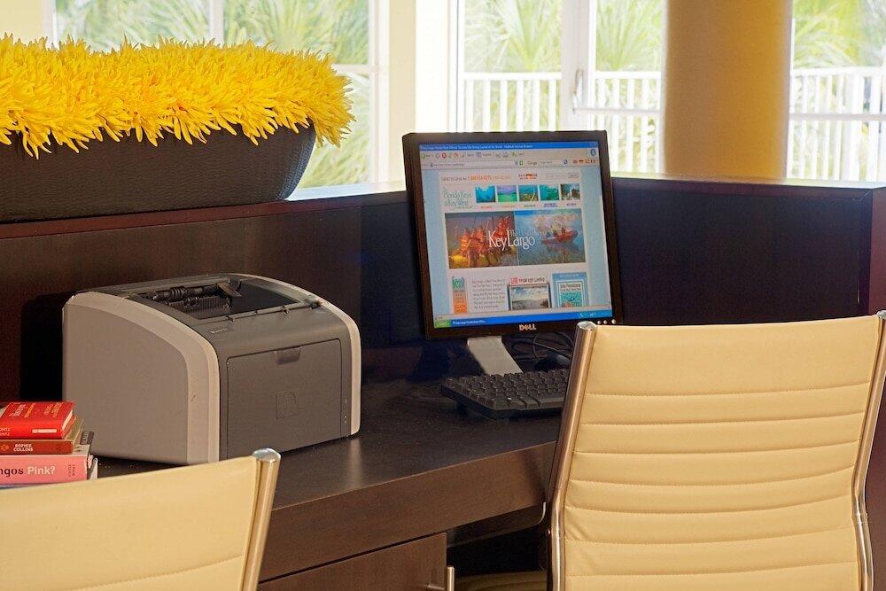 Foto de los servicios de Hotel Courtyard by Marriott Key Largo