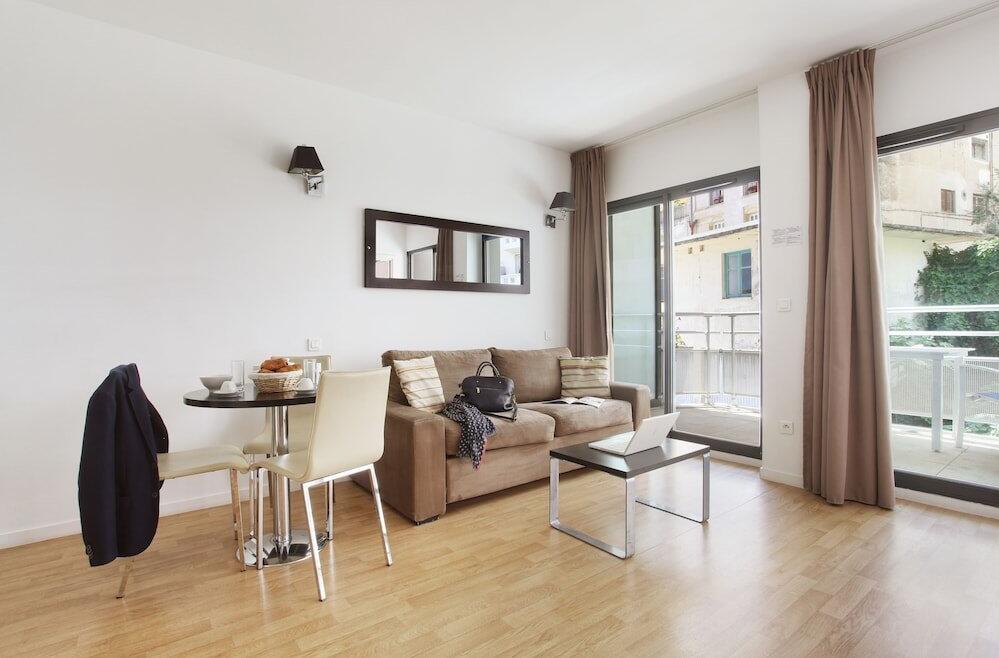 Foto de una habitación de Aparthotel Odalys City Beausoleil les Hauts de la Principauté
