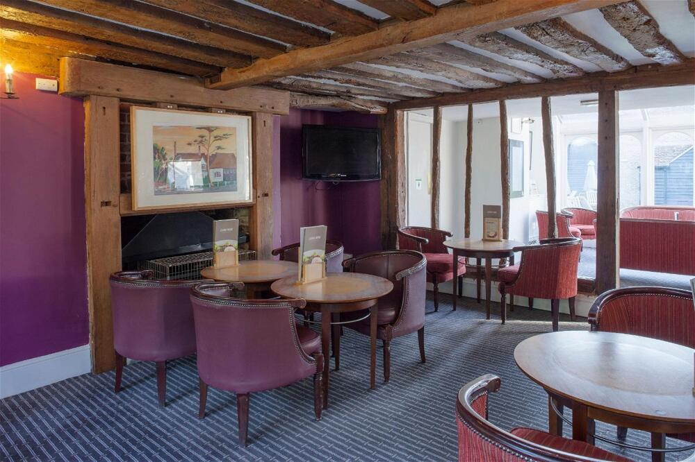 Foto de restauración de Holiday Inn Ashford Central, an IHG Hotel