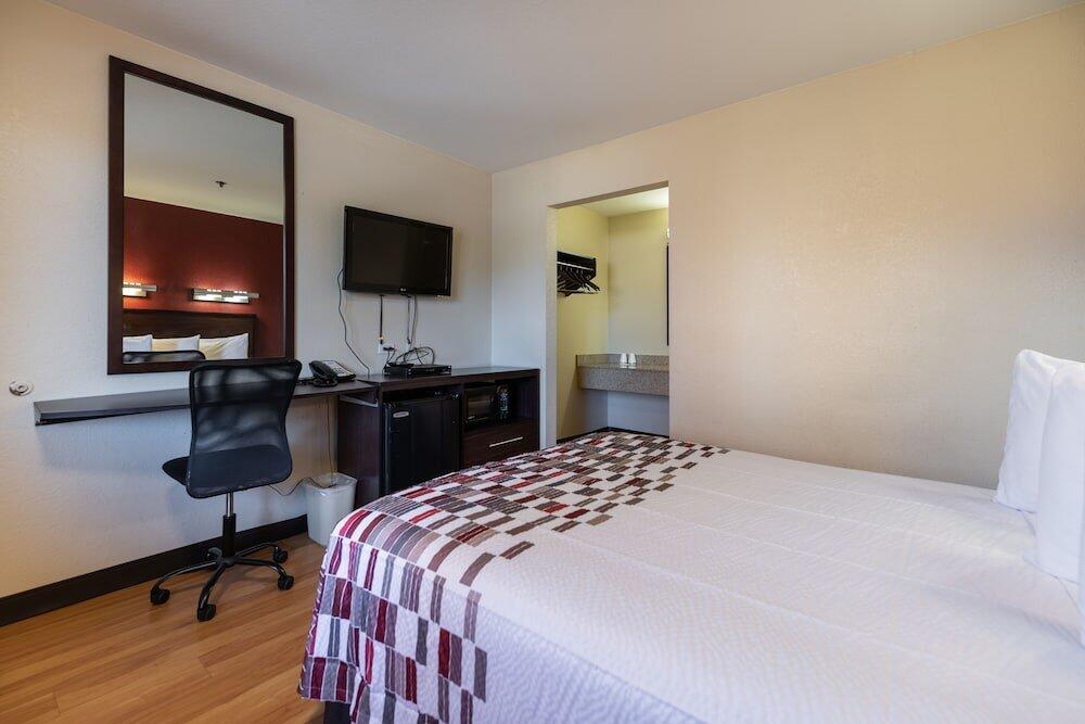Foto de una habitación de Hotel California Inn &amp;amp; Suites Rancho Cordova - Sacramento