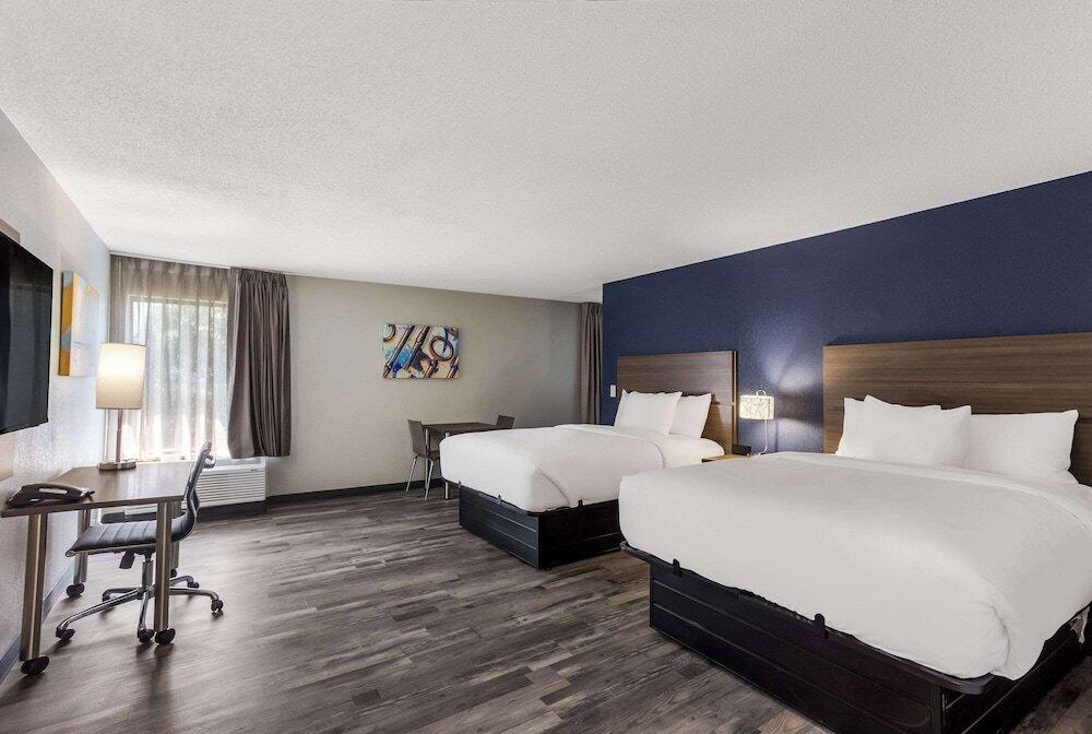 Foto de una habitación de Magnuson Hotel Bourbonnais