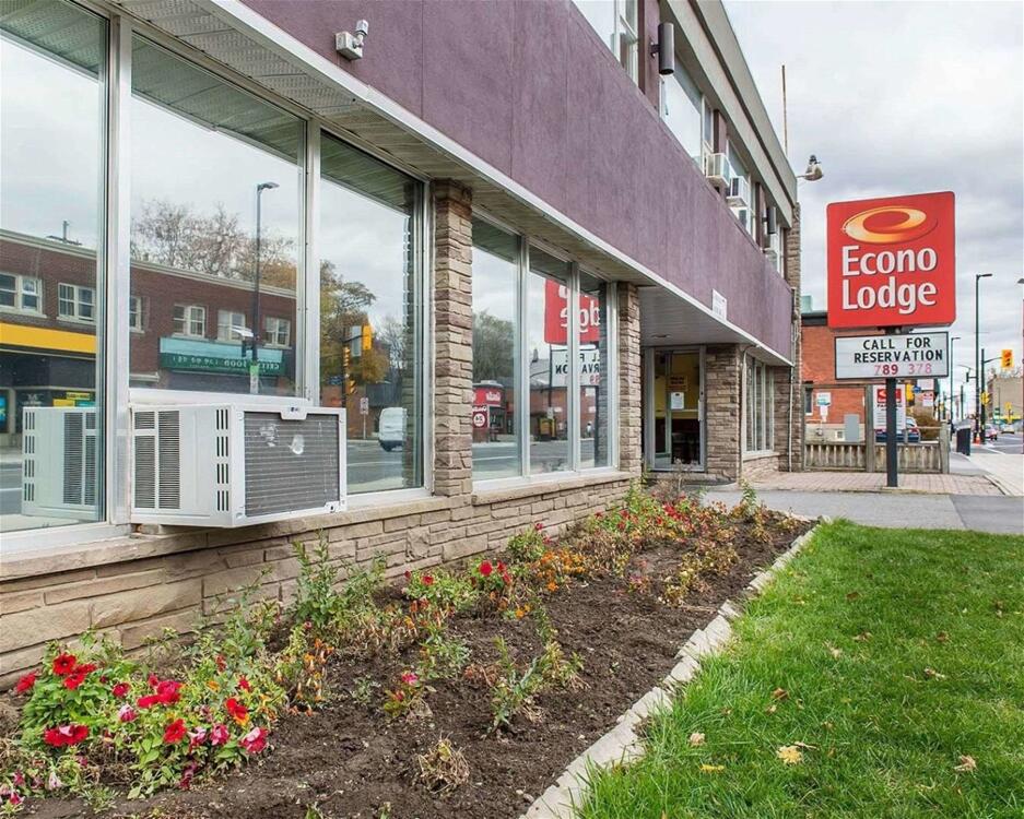 Foto del exterior de Hotel Econo Lodge Downtown Ottawa