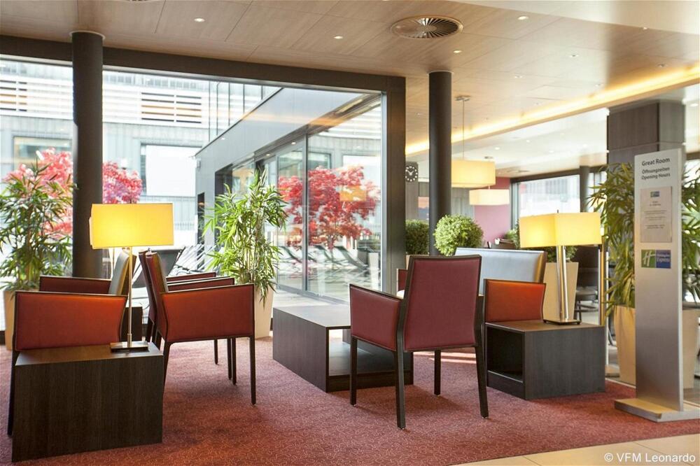 Foto general de Holiday Inn Express Zürich Airport, an IHG Hotel