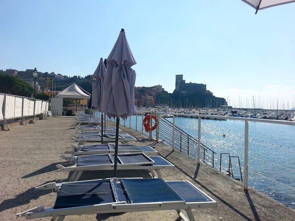 Foto del exterior de Hotel Shelley e delle Palme